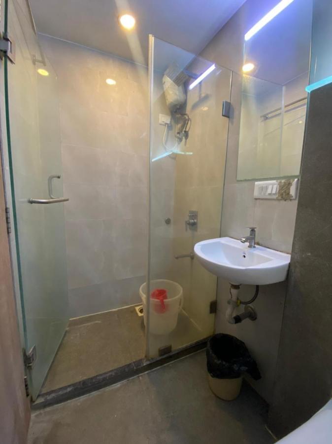 Hotel Airport Prime -Near Mumbai International Airport Andheri East Exterior photo